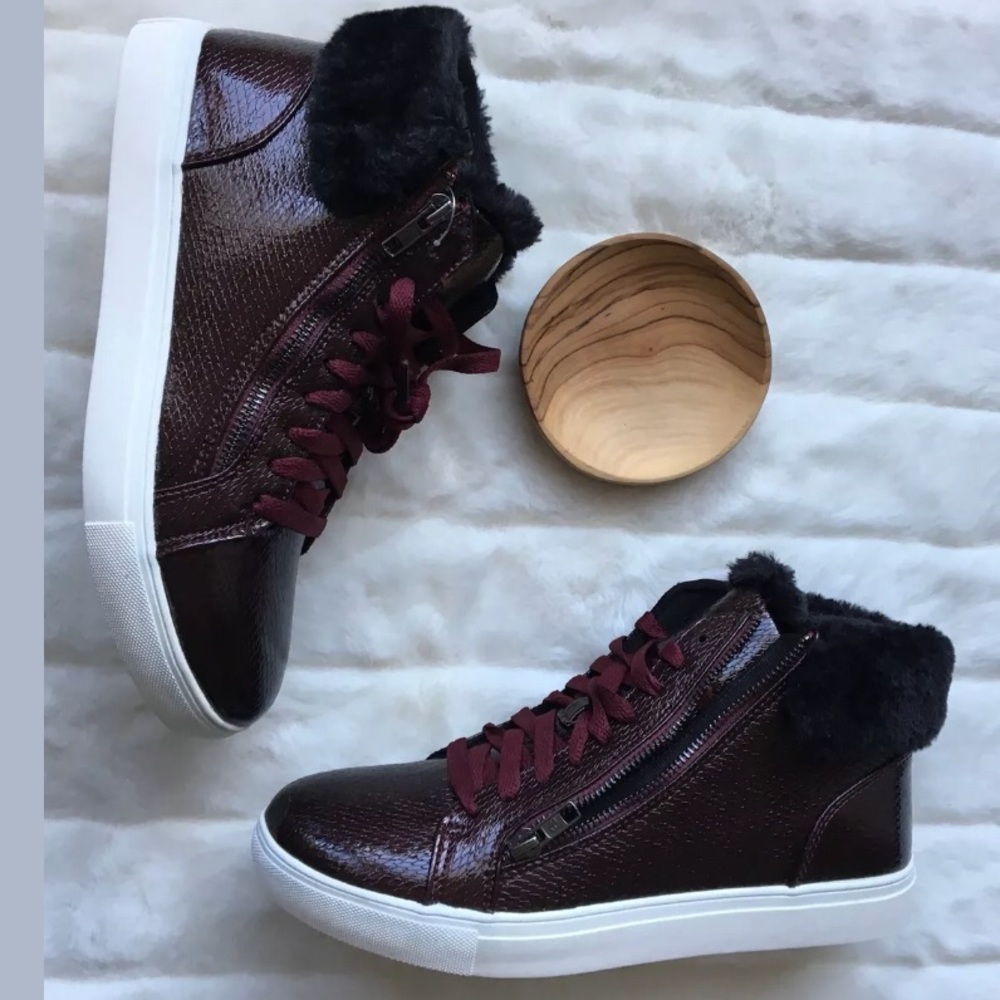 Brash Women’s High Top Shoes